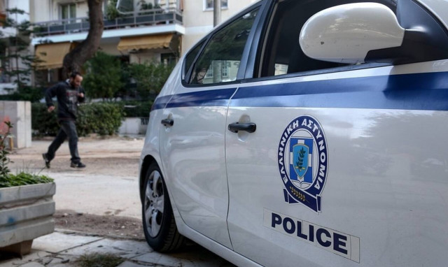 Τραγωδία στο Ίλιον: Ραγδαίες εξελίξεις - Δικογραφία σε βάρος των γονιών του 2,5 ετών αγοριού