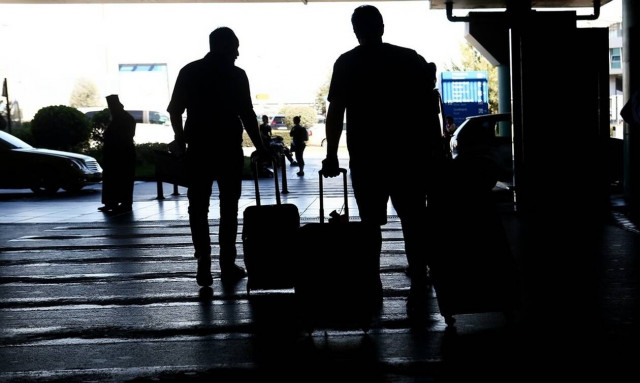 Ελ. Βενιζέλος: Πακιστανοί συνελήφθησαν με 9 κιλά καθαρής ηρωίνης (pics)