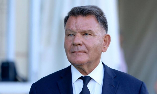 Άγριο ξύλο με Κούγια! Δείτε τι έγινε στα μπουζούκια (vid)