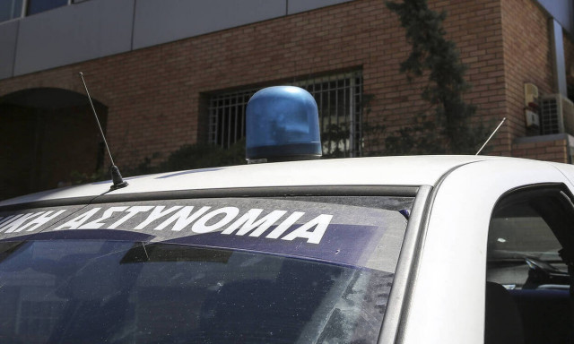 Αποπλάνηση 12χρονης στα Γρεβενά: Στη φυλακή ο 45χρονος και η μητέρα της ανήλικης (pics+vids)