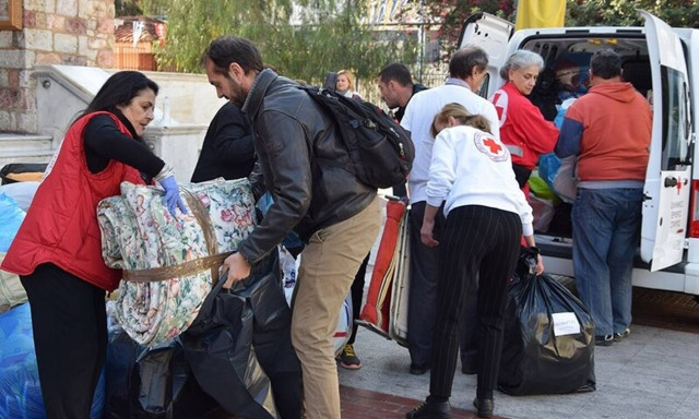 ΕΕΣ: Ξεπέρασε τους 200 τόνους η υλική βοήθεια για τους πληγέντες του σεισμού στην Αλβανία 