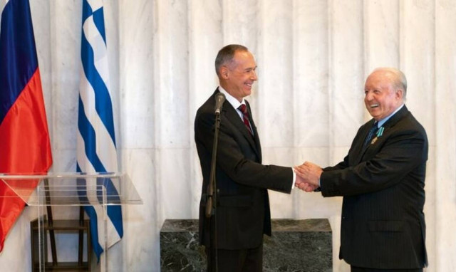 GRECOTEL: Η Ρωσική Πρεσβεία τίμησε τον Νίκο Δασκαλαντωνάκη