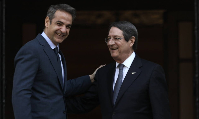 Μακρά τηλεφωνική συνομιλία Μητσοτάκη - Αναστασιάδη 