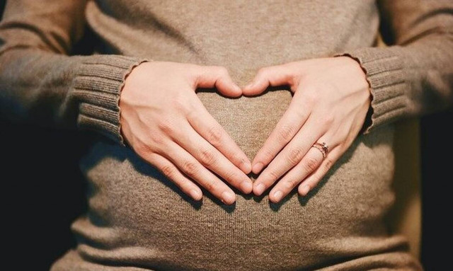 H Ελλάδα... γερνάει: Δραματική μείωση του πληθυσμού μέχρι το 2050 -Τι δείχνουν τα στοιχεία