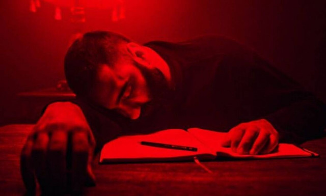 «Κουκλοθέατρο»: Επικό φινάλε για τη μίνι σειρά των Unboxholics (video)