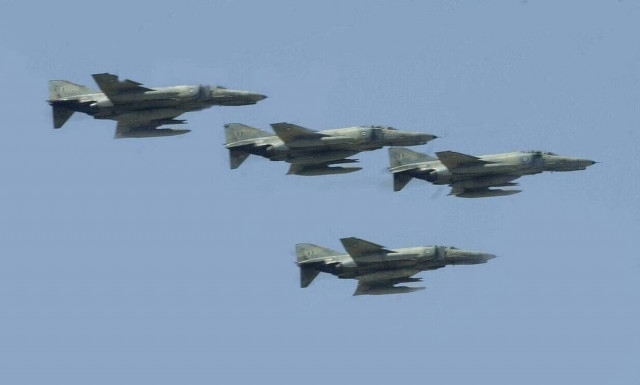 Νέες προκλήσεις: Πτήση τουρκικών F-16 πάνω από τη Ρω