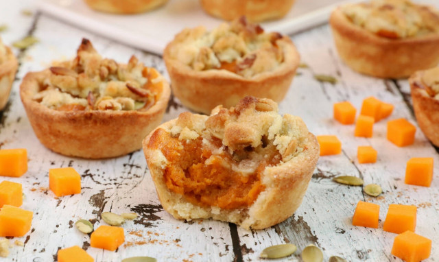 Η συνταγή της ημέρας: Κολοκυθοπιτάκια