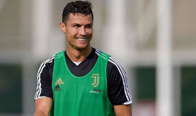 Ο Κριστιάνο Ρονάλντο μόλις δημοσίευσε το πιο γλυκό βίντεο!