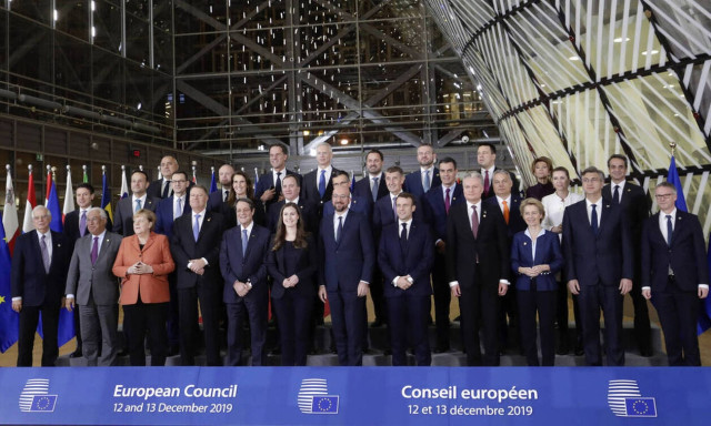 PM Mitsotakis receives European Council's unanimous support