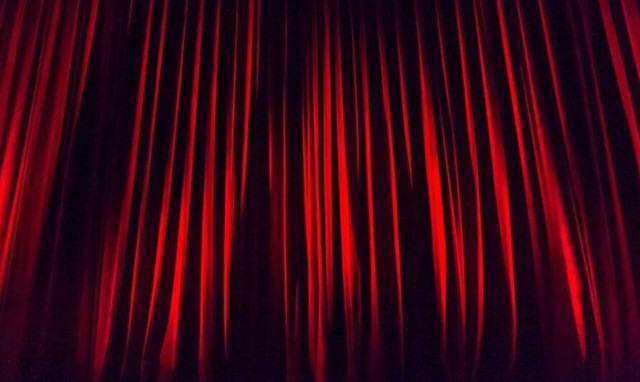 Θλίψη στον καλλιτεχνικό κόσμο: Πέθανε πασίγνωστος ηθοποιός