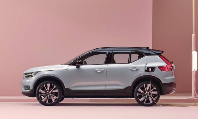 Πόσο λέτε ότι κοστίζει το plug-in υβριδικό Volvo XC40;