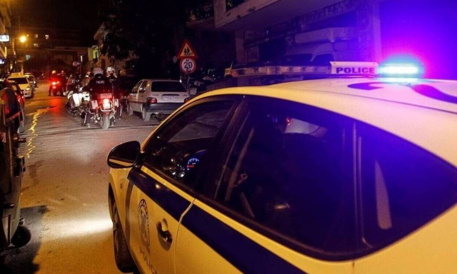 Θεσσαλονίκη: Ανήλικος έπεσε στο κενό από τον τρίτο όροφο οικοδομής