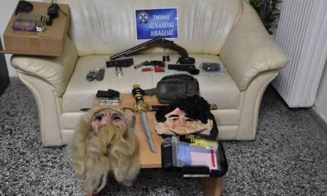 Φονικό στις Θεσπιές: Βρέθηκαν μάσκες, όπλα και φυσίγγια - Πώς σχετίζονται με την εκτέλεση; (pics)