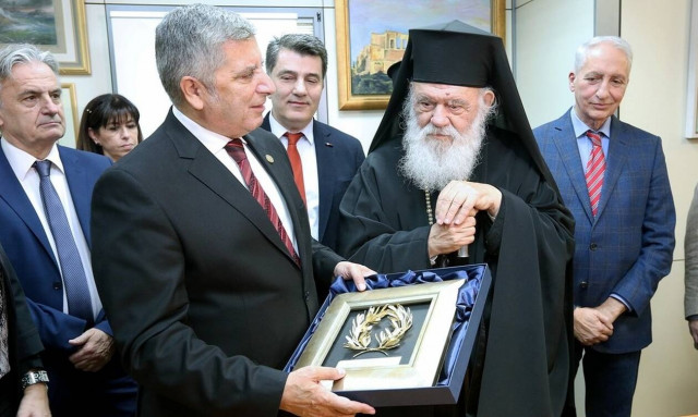 Πατούλης:  Σήμερα επισφραγίσαμε το ξεκίνημα μίας νέας πορείας με την Αρχιεπισκοπή Αθηνών 