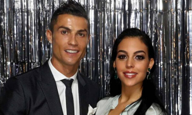 Ρονάλντο: Η εμφάνιση της συντρόφου του στο χριστουγεννιάτικο δείπνο της Γιουβέντους μας απογοήτευσε!