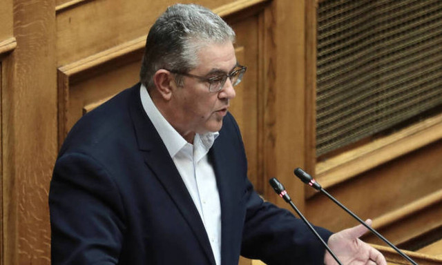 Κουτσούμπας: Ψηφίζετε έναν Προϋπολογισμό που συρρικνώνει τους μισθούς