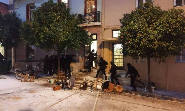 Κουκάκι: Το ξέσπασμα του σκηνοθέτη κατά των αστυνομικών (ηχητικό ντοκουμέντο)