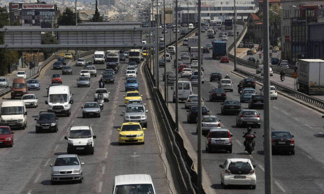 Κίνηση: Χάος στην Αθήνα - Ποιους δρόμους να αποφύγετε