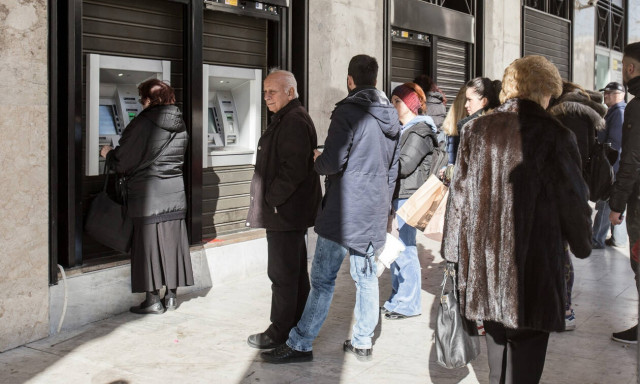 Ξάνθη: Άδειασαν τα ΑΤΜ - Ουρές και ταλαιπωρία στις τράπεζες