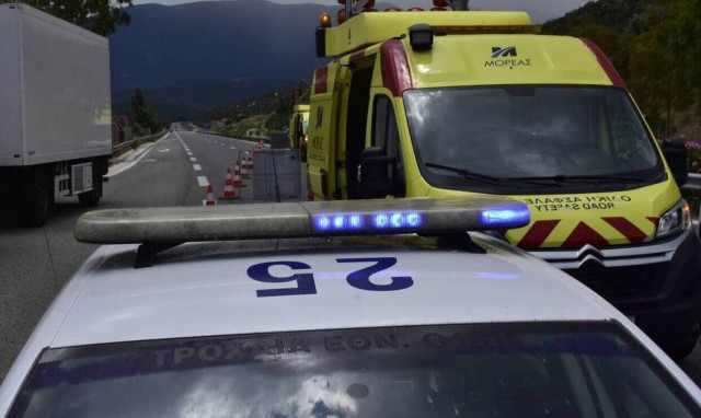 ΤΩΡΑ: Καραμπόλα τεσσάρων οχημάτων στην Κορωπίου-Μαρκοπούλου - Κλειστός ο δρόμος προς αεροδρόμιο