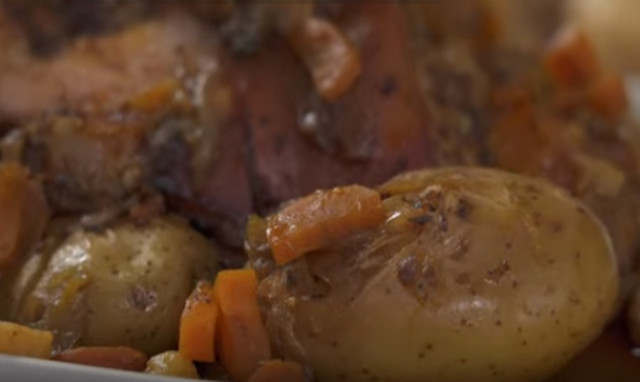 Η συνταγή της ημέρας: Κότσι χοιρινό