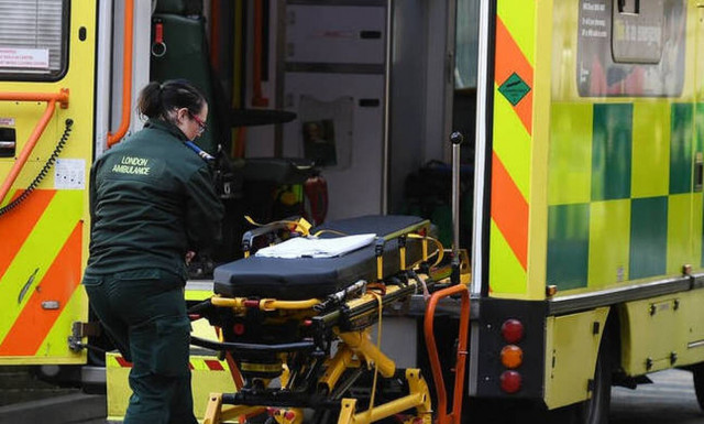 Ηράκλειο: Άνδρας τραυματίστηκε στο κεφάλι μετά από πτώση