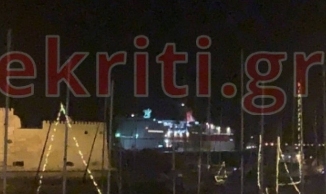 Κακοκαιρία: Τρόμος για εκατοντάδες επιβάτες του Φαιστός Παλλάς (pics - vid)