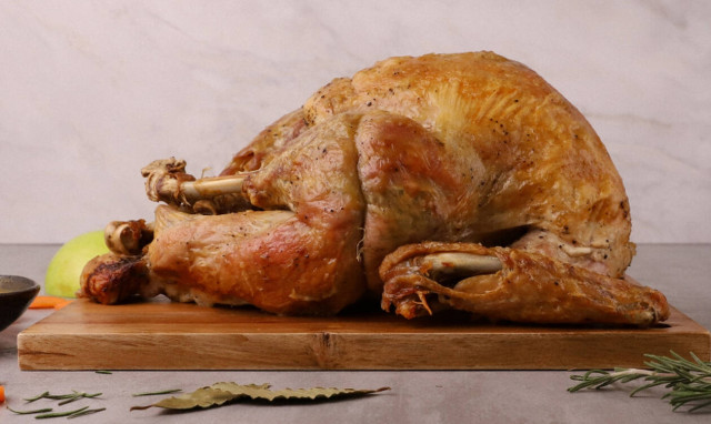 Η συνταγή της ημέρας: Ψητή γαλοπούλα με σάλτσα γκρέιβι