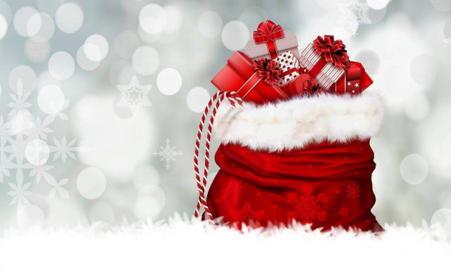 Αν αυτές τις ημέρες λάβατε δώρα που σας... απογοήτευσαν, δεν είστε οι μόνοι