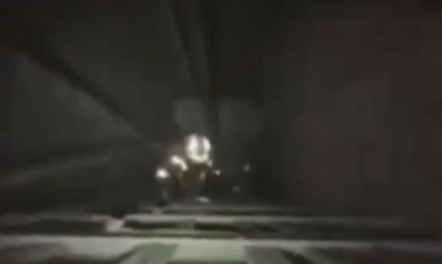 Κίνα: Έπεσε από τον 30ο όροφο και... κατάφερε να βγει σώος