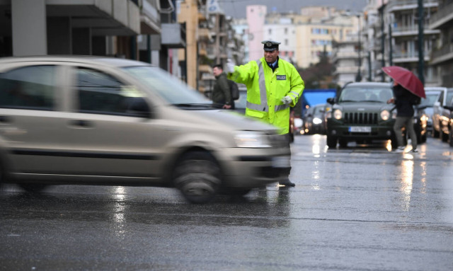 Πρόστιμα και αφαίρεση πινακίδων για «πειραγμένους» ταχογράφους