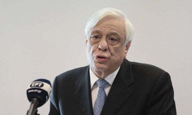 Θάνος Μικρούτσικος - Παυλόπουλος: Μεγάλη απώλεια για την Τέχνη και τον Πολιτισμό