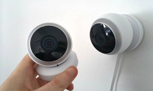 Έβαλε κρυφή κάμερα στην κουζίνα - Έπαθε ΣΟΚ με αυτό που έκανε ο άντρας της (pics)