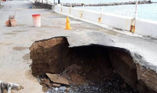 Απίστευτες εικόνες στην Κρήτη: «Τα έχασαν» με αυτό που είδαν σε δρόμο του Ηρακλείου (pics+vid)