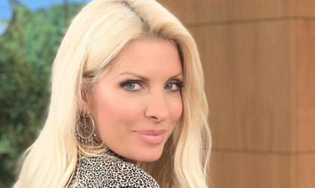 Ελένη Μενεγάκη: Έτσι πέρασε τις διακοπές της στις εξωτικές Μαλδίβες (pics)