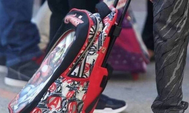 Πότε ανοίγουν τα σχολεία