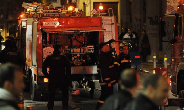 Τραγωδία στη Δροσιά - Ένας άνδρας νεκρός, χαροπαλεύει η σύζυγός του