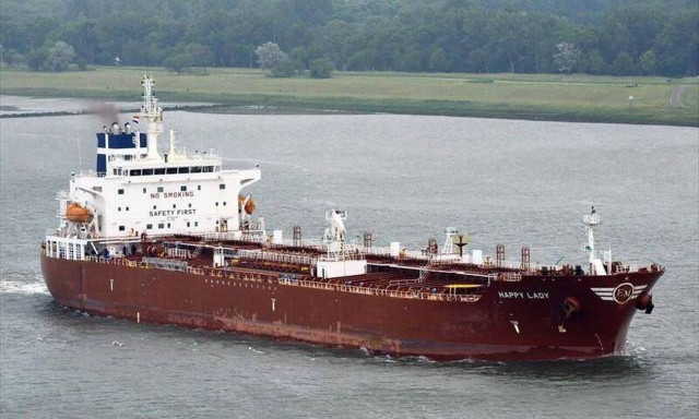 Ένοπλη επίθεση σε ελληνικό τάνκερ στο Καμερούν - Όμηροι πέντε Έλληνες ναυτικοί