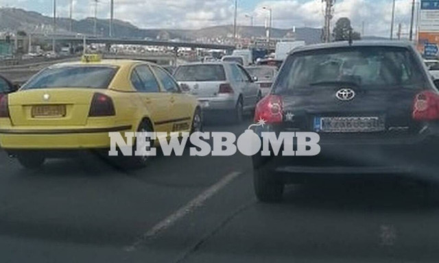 ΤΩΡΑ: Χάος στον Κηφισό - Φωτιά σε αυτοκίνητο