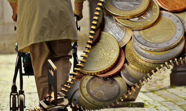 Αναδρομικά 2020: Δες ΕΔΩ αν δικαιούσαι έως και 9.100 ευρώ (ΠΙΝΑΚΕΣ)