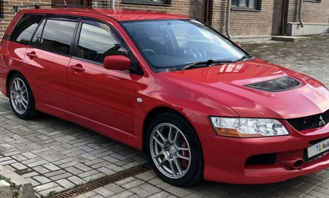 Kαι όμως υπήρχε: Το θρυλικό Mitsubishi Evo IX σε έκδοση στέισον