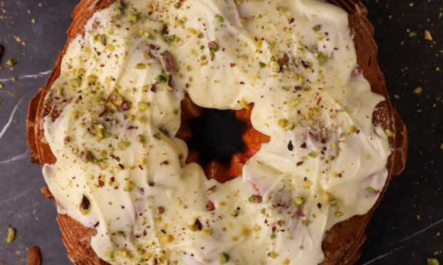 Η συνταγή της ημέρας: Κέικ με αποξηραμένα φρούτα