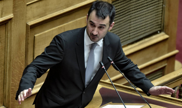 Χαρίτσης: Ας πάψει τα παιχνίδια με τους θεσμούς ο κ. Μητσοτάκης