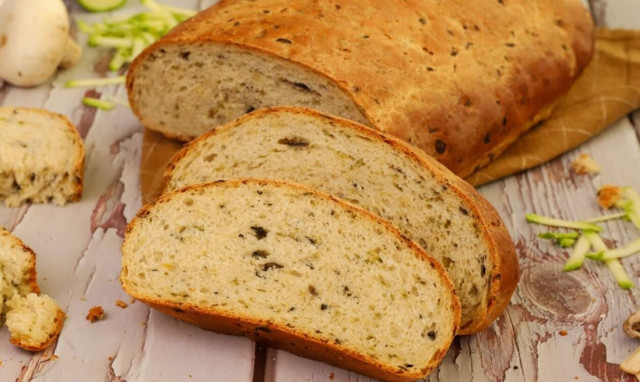 Η συνταγή της ημέρας: Ψωμί με μανιτάρια και κολοκύθια