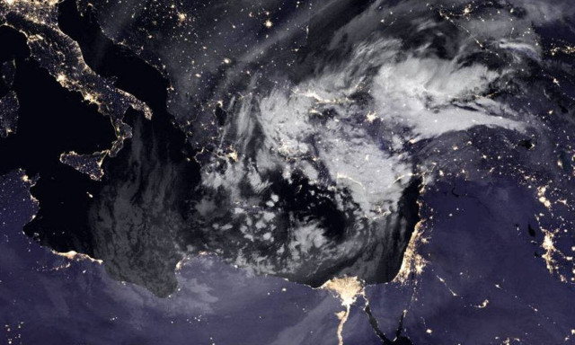 «Ηφαιστίων»: Η εξέλιξη της κακοκαιρίας τις επόμενες ώρες (pics)