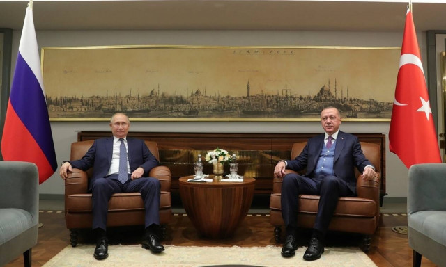 Ερντογάν - Πούτιν καλούν σε κατάπαυση πυρός στη Λιβύη