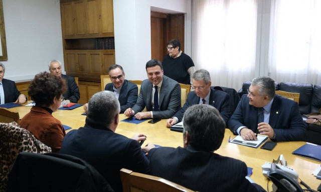 Χρηματικό έπαθλο για τους φοιτητές στο διαγωνισμό του υπουργείου Υγείας για τα νοσοκομεία 