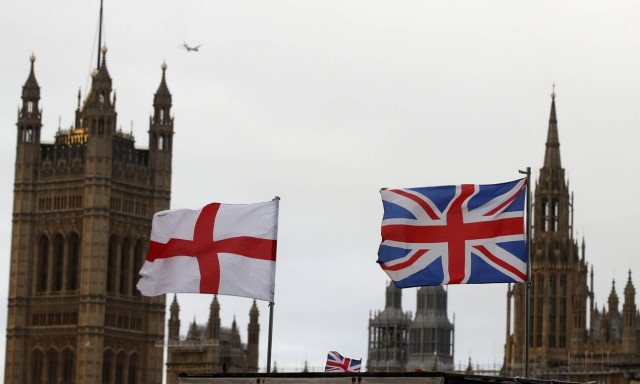 Brexit: Πώς θα γίνει η αποχώρηση από την ΕΕ – Τι προβλέπει η συμφωνία