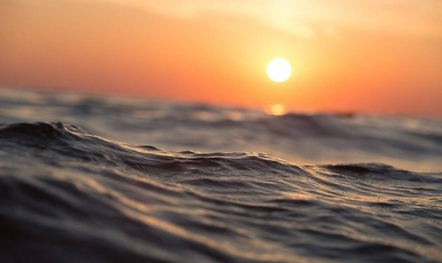 Δείτε τι τρομερό κατέβηκε από τον ουρανό σε θάλασσα της Εύβοιας