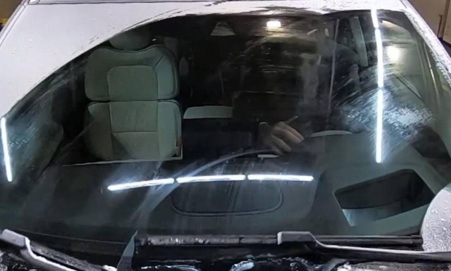 Οι θερμαινόμενοι(!) υαλοκαθαριστήρες είναι γεγονός (vid)